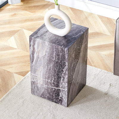 Rehaussez votre espace de vie avec cette table basse moderne en MDF