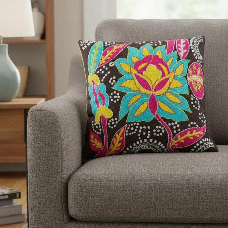 Ensemble de deux coussins décoratifs en coton à motif floral noir et bleu de 16 po