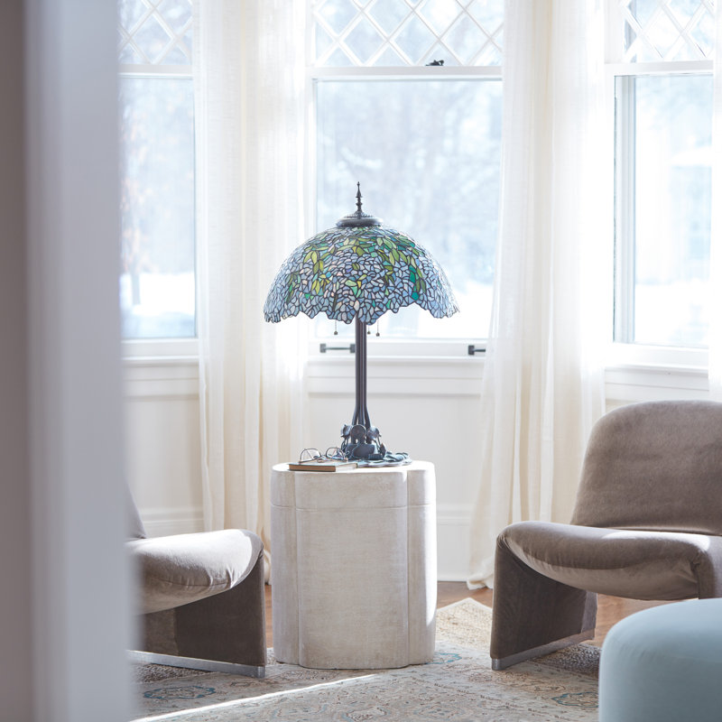 Lampe de table en verre coloré de style Tiffany 32 po H Wisteria