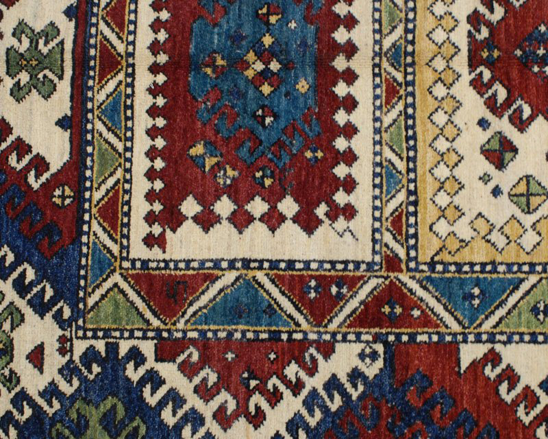 Bordjalu Hand Woven Wool Area Rug