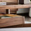 table basse en noyer de style antique