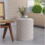 Table d'appoint polyvalente en béton léger avec motif élégant pour tout espace
