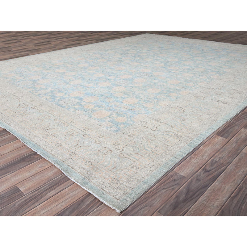 Tapis unique 10 pi x 13 pi 6 po Seaneen