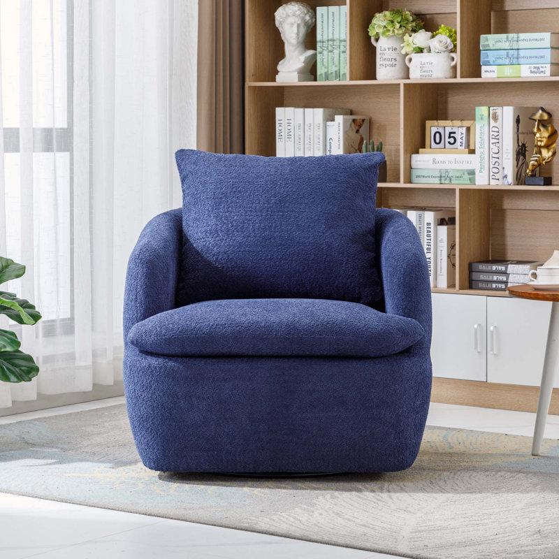 Fauteuil demi-tonneau pivotant l 32,48 po Willenzard, Velours bleu marine