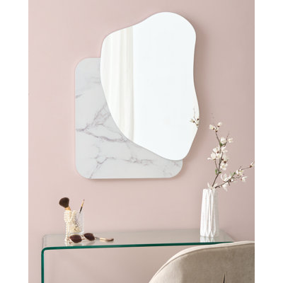 Leaning Mirror