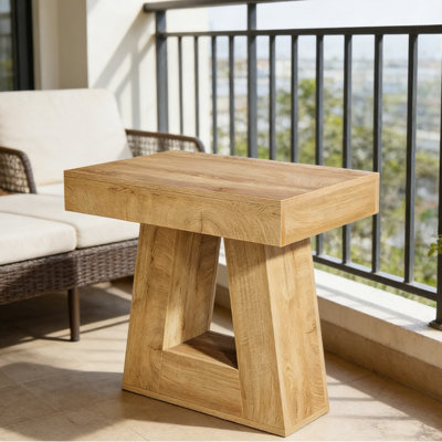 Table d'appoint moderne avec base trapézoïdale, table de bout à finition grain de bois pour le salon et la chambre à coucher - Style contemporain