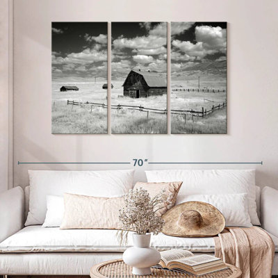 Lilie Barn - Montana