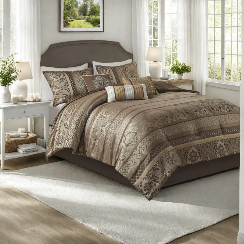 Luxury Bedding Sets, Polyester Cal King Jacquard, Modern Home Style