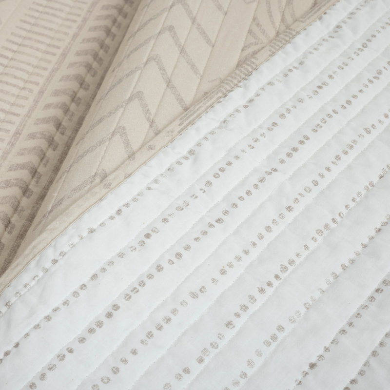 Hygge Geo Reversible Contemporary 3-Piece Quilt Set, Wheat, Queen Quilt + 2 Standard Shams