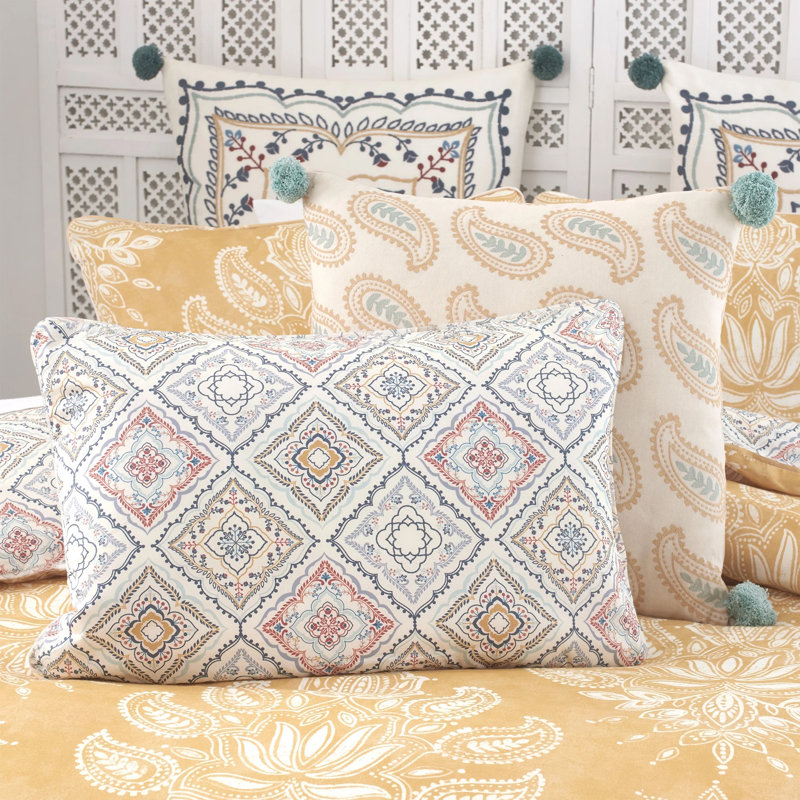 Traditional Utility Percale Weave Reversible Comforter Set - Landour, Full / Double Comforter + 2 Standard Shams