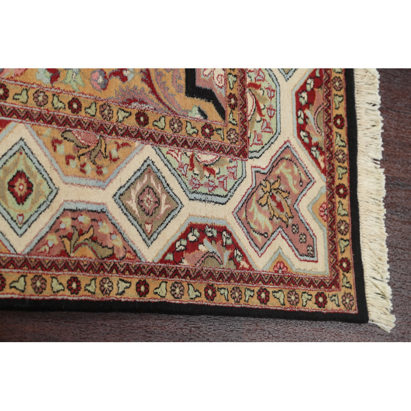 Tapis multicolore en laine noué à la main 6 pi 1 po x 9 pi 3 po One-of-a-Kind