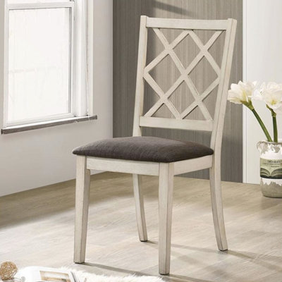 Chaises contemporaines en bois massif blanc antique avec siège et dossier gris pour le tissu de la salle à manger