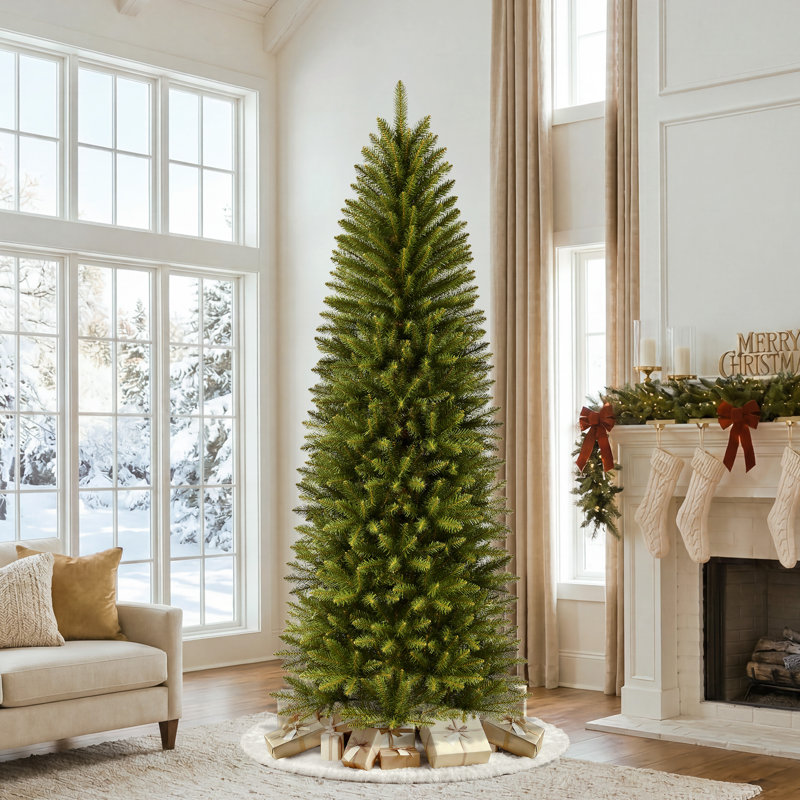 Sapin de Noël vert élancé, H 7 pi