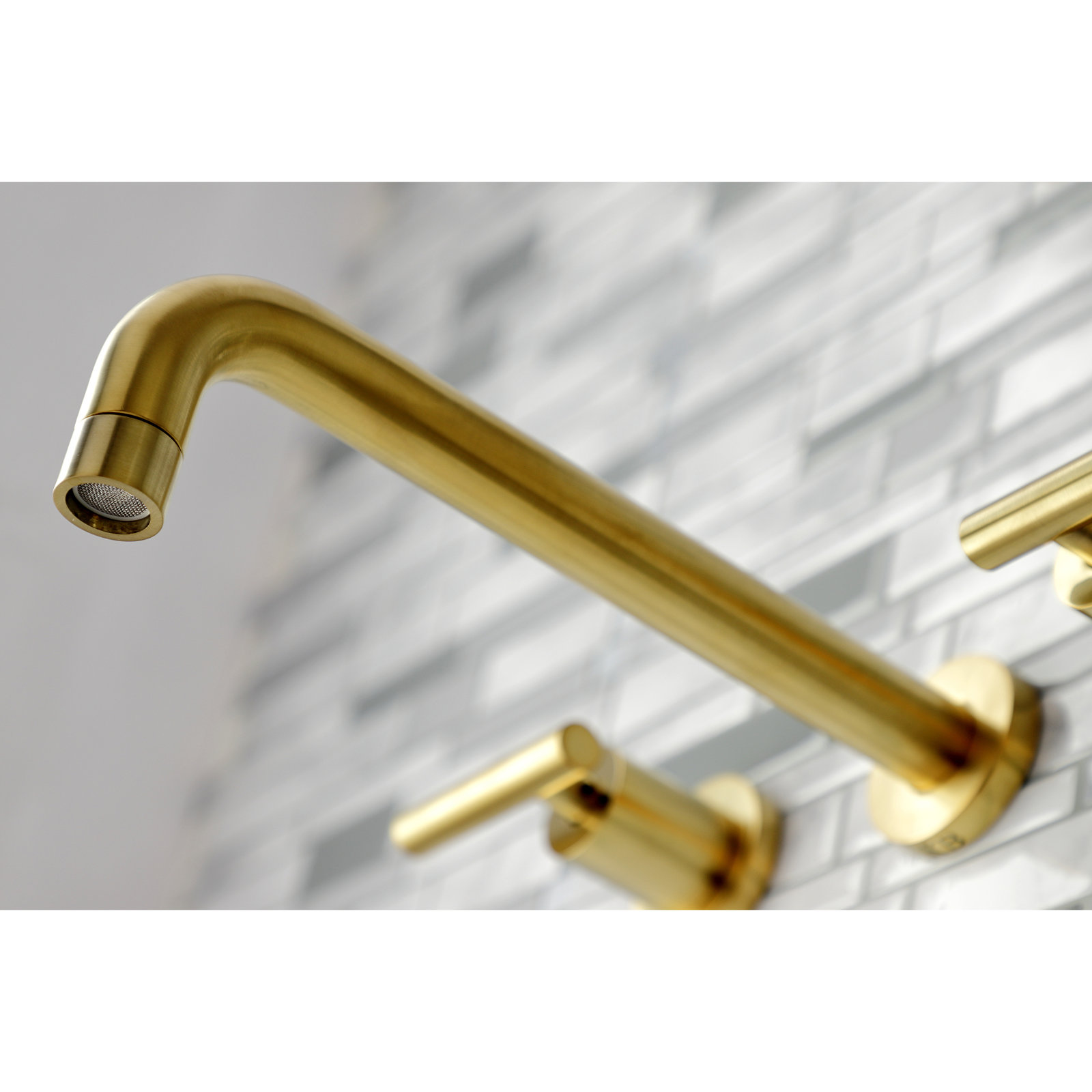 Manhattan Wall-Mounted Roman Tub Faucet, Brushed Brass