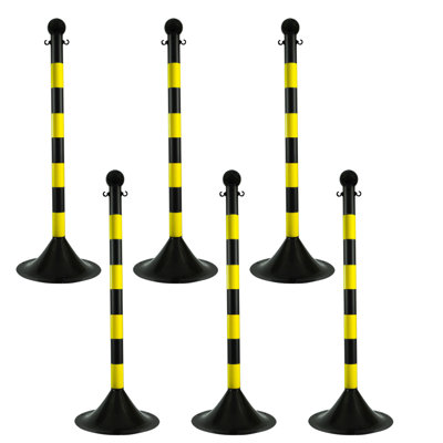 Mr. Chain 41'' H x 14'' W HDPE Stanchion System