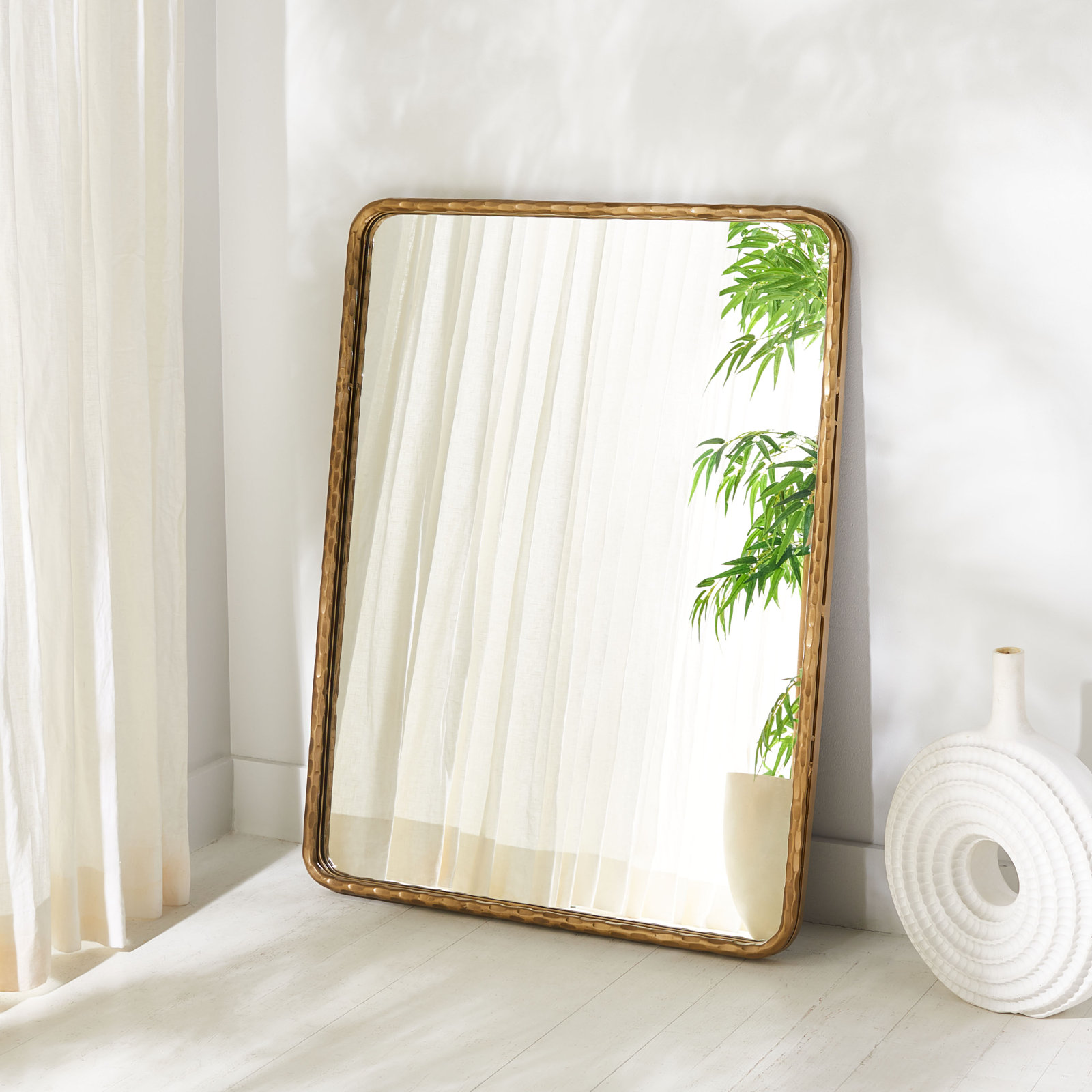 Linden 30" Accent Mirror