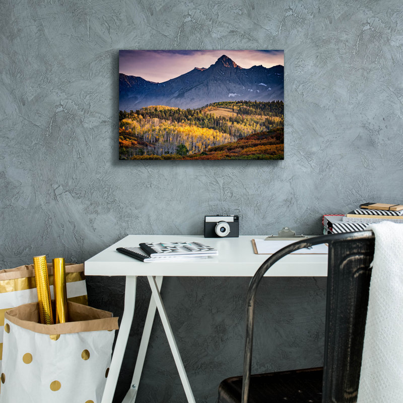 «Mears Peak» par Rick Berk, art mural sur toile, H 12 po x l 18 po x P 0,75 po