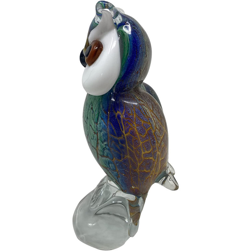 Pyron Figurines & Sculptures