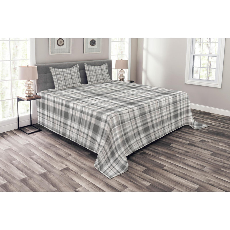 Farmhouse / Country Polyester Plaid Coverlet, King Coverlet + 2 Shams