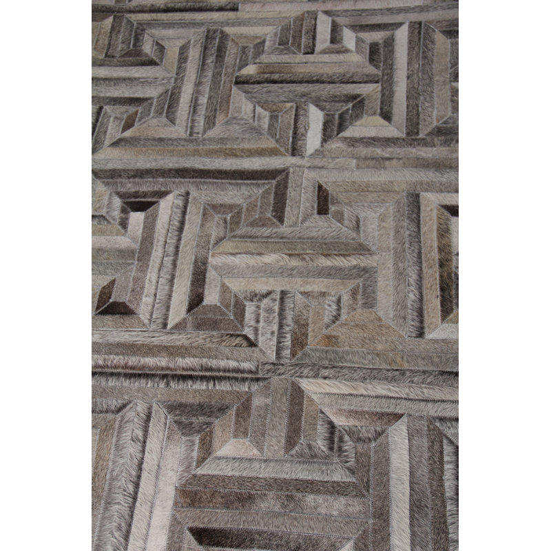 Natural Hide Cowhide Geometric Area Rug in Gray, Rectangle 8' x 11'