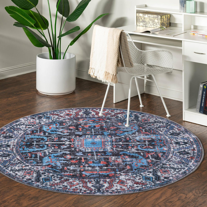 Guynn Chenille Oriental Indoor Rug, Round 5'3"