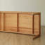 Table simple en bois massif de cerisier-1042885699