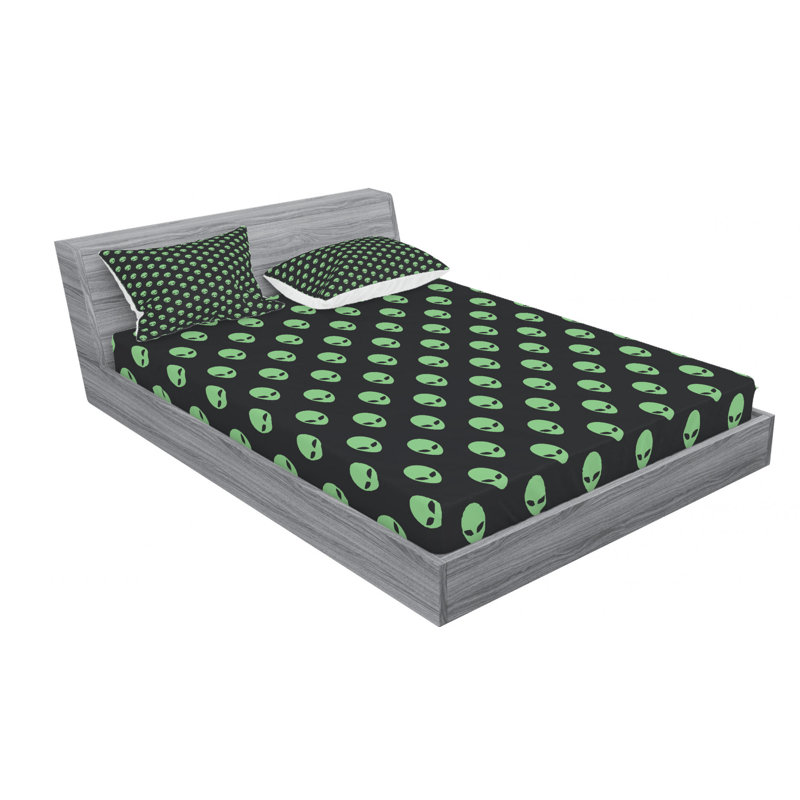 Alien Print Black and Green Microfiber Queen Sheet Set