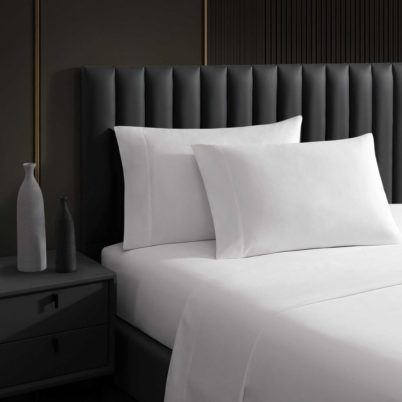 Vera Wang T1000 Sateen Solid CVC Sheet Set, White, King Sheet Set + 2 King Pillowcases