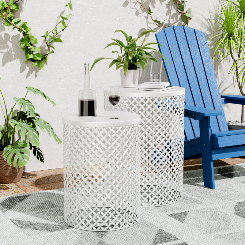 Ensemble de 2 tables d'appoint rondes ajourées, Blanc