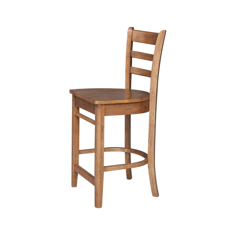 Tabouret de comptoir en bois massif 24 po Marasco, Chêne vieilli / cadre en chêne vieilli