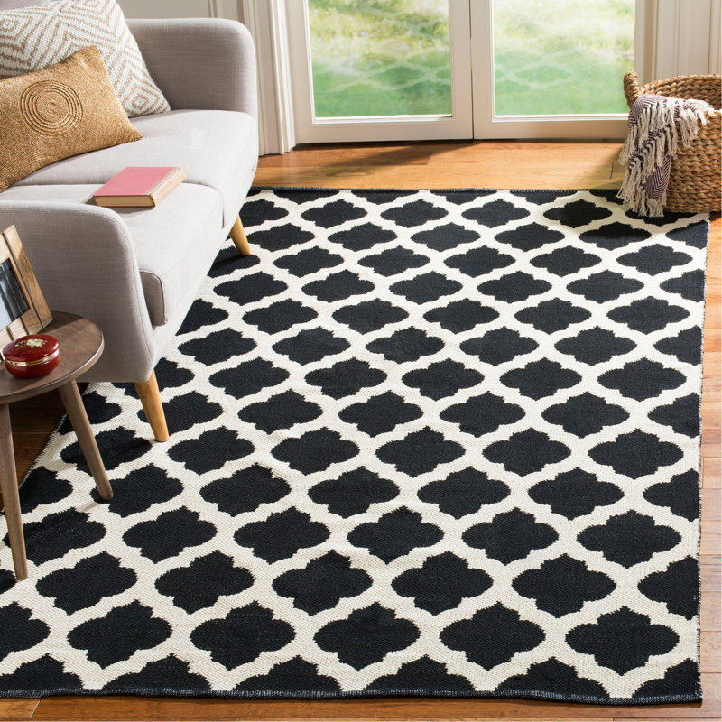 Romona Hand Woven Cotton Geometric Rug, Rectangle 8' x 10'