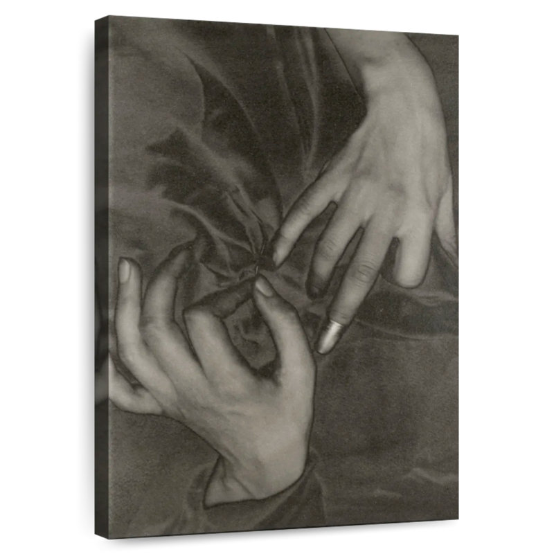 Senne Georgia O'Keeffe Hands And Thimble 1919, H 36 po x l 24 po