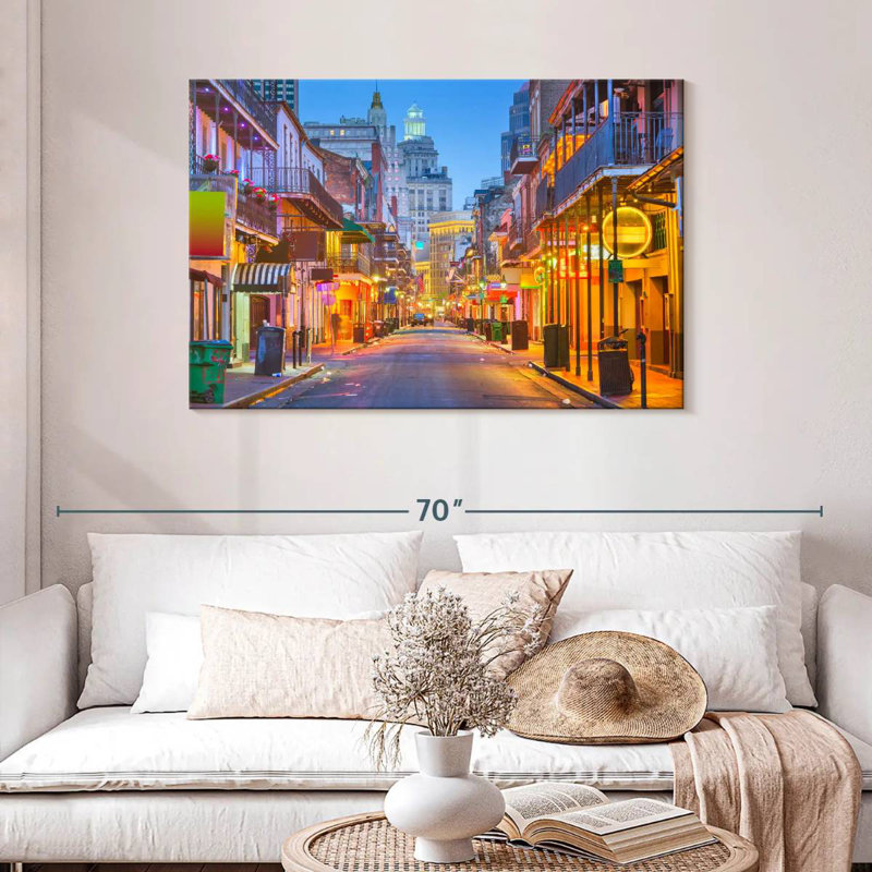 Harpa Bourbon Street, 30" H x 45" W