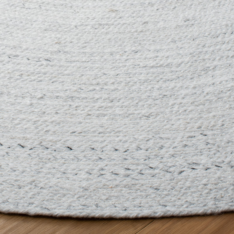 Kediri Hand Woven Performance Rug, Round 3'
