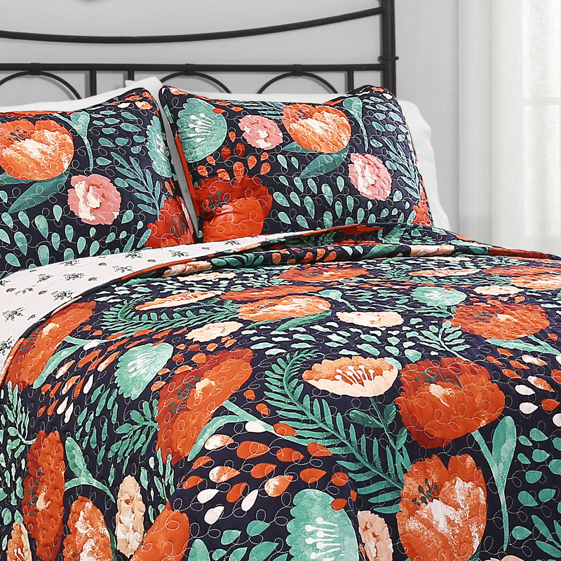 Navy King Cotton Reversible Floral Quilt Set