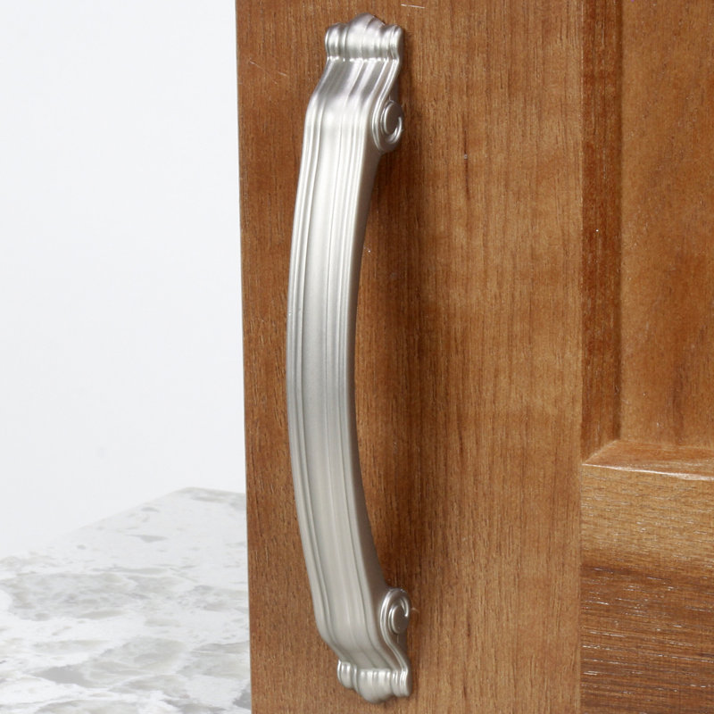 Poignée arche 3 1/2" center to center Volute, Nickel satiné mat