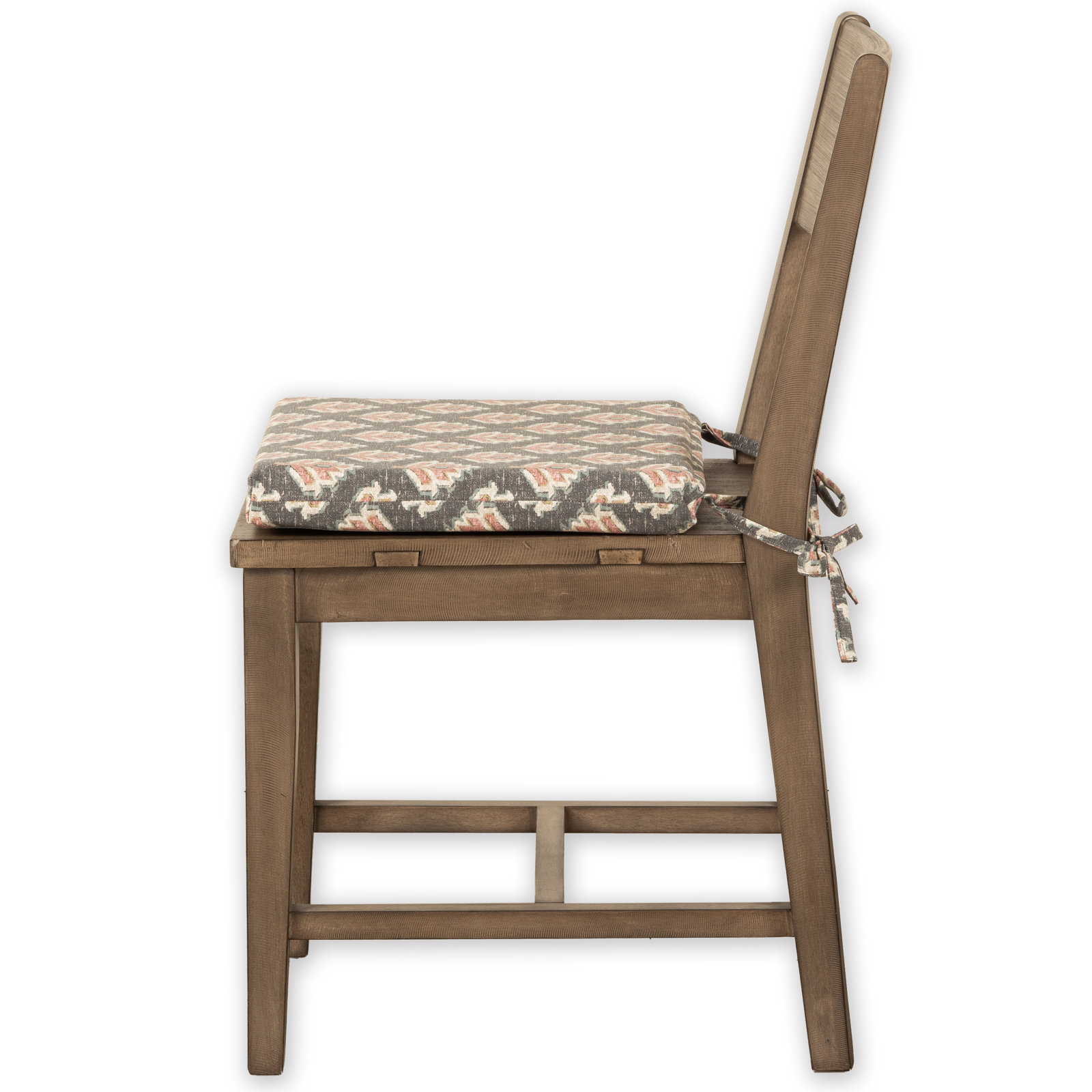 Caigan 17" Chair Pad