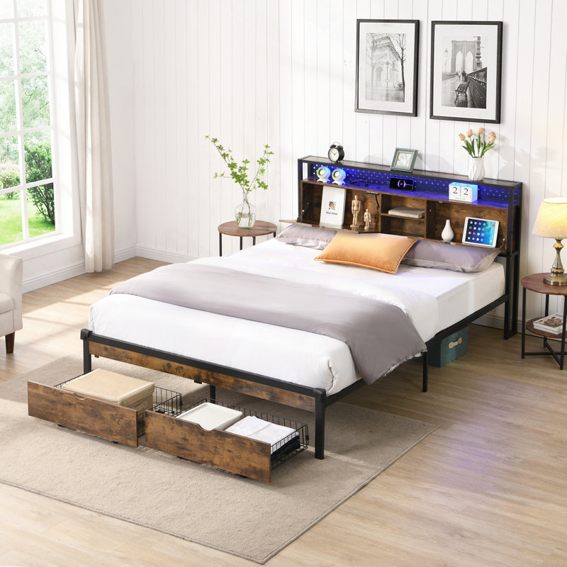 Base de lit plateforme en métal avec tête de lit en bois et pied de lit USB, station de charge, 2 tiroirs, rangement, lumières DEL, aucun sommier requis, assemblage facile