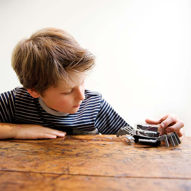 KidzRobotix: Table Top Robot