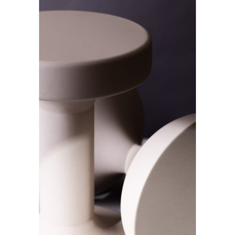 Luada Iron Top End Table