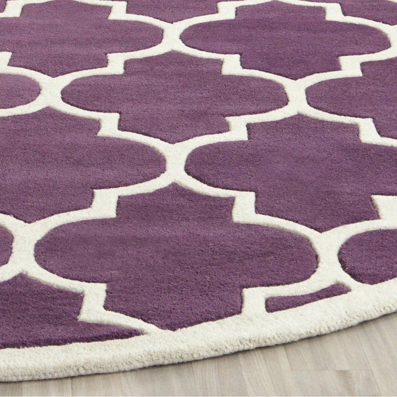 Tapis mauve / ivoire en laine touffeté et fabriqué à la main à motif géométrique Carolene, Carré 4 pi