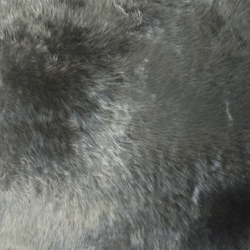 Gardiner Sheepskin Indoor Rug, Novelty 2' x 3'