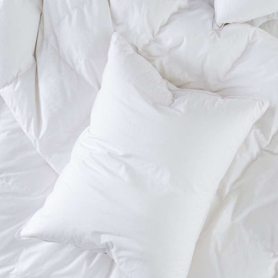 Mantra Down Alternative Pillow Insert