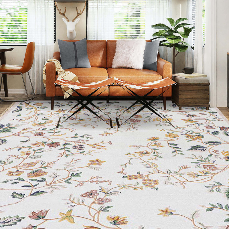 Floral Area Rug in Ivory, Rectangle 2' x 3'