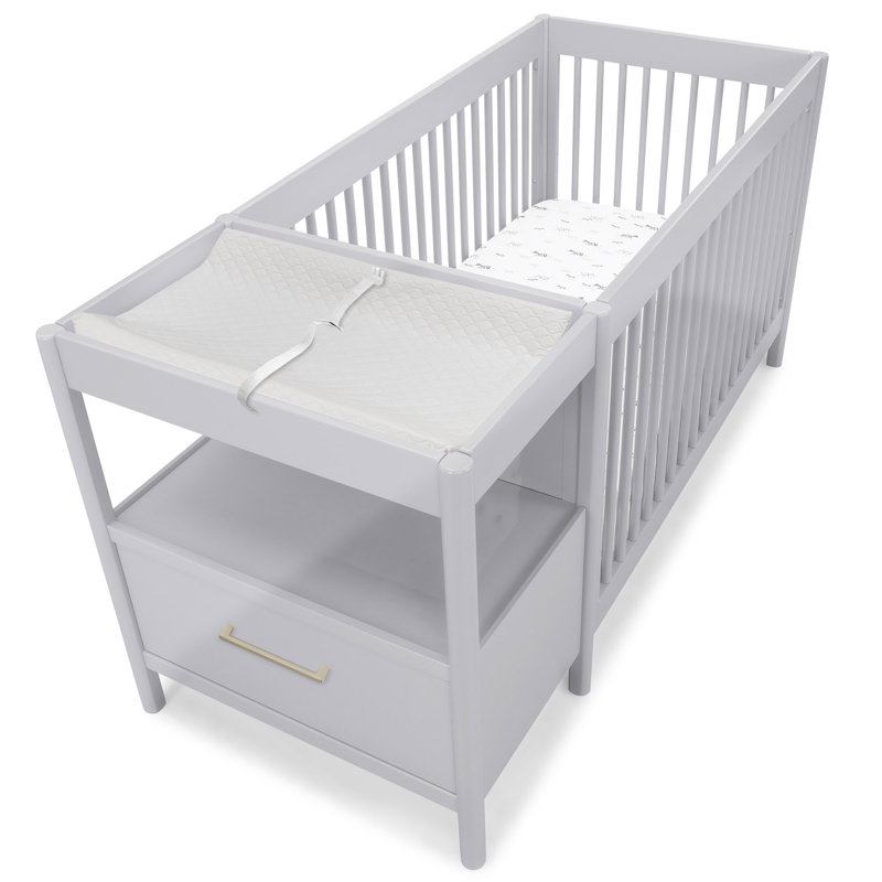 Delta Children Changing Pad And Cover, White