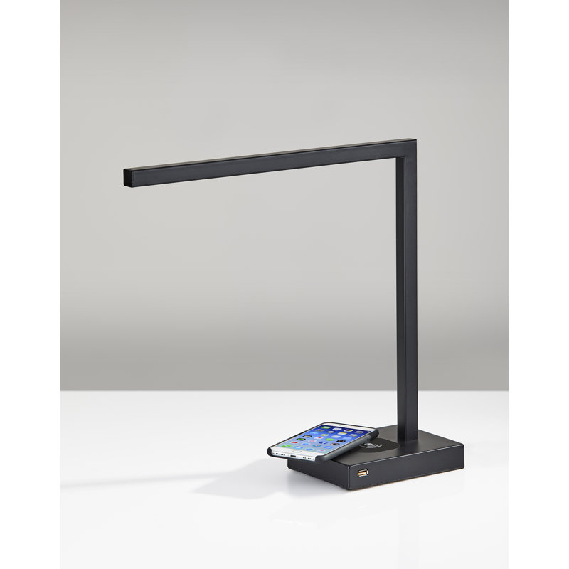 Metal USB Desk Lamp, Matte Black