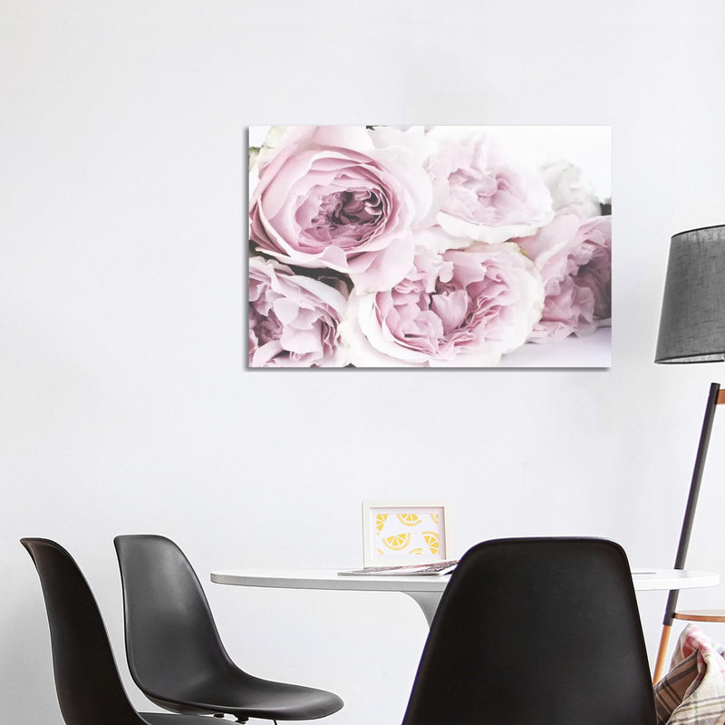 Roses by Leah Straatsma - Wrapped Canvas Gallery-Wrapped Canvas Giclée, 66.04 cm H x 45.72 cm W x 1.91 cm D