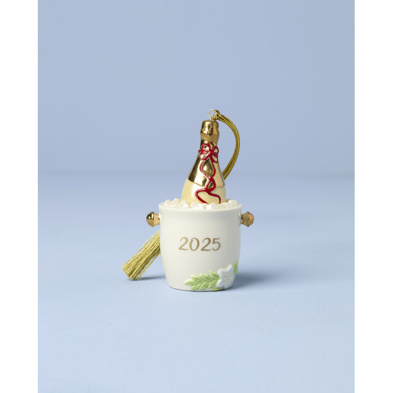 Ornement en forme de seau à champagne 2025
