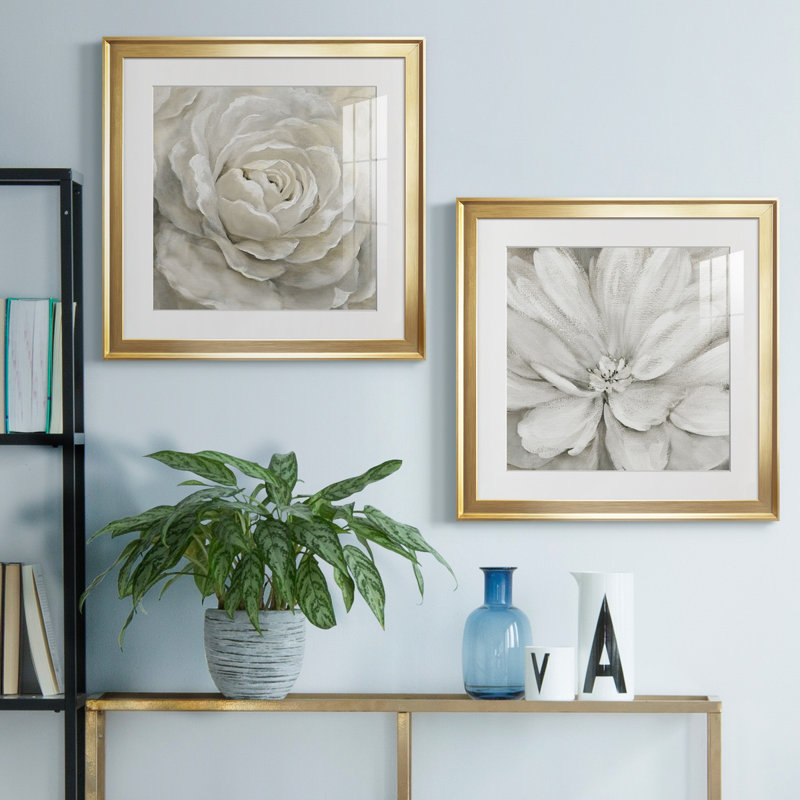 Petal Perfect - ensemble de 2 reproductions d'art, H 17,5 po x l 35 po, Toile encadrée avec passe-partout, Doré