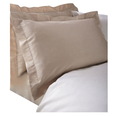 Ferrer Oxford Pillowcase
